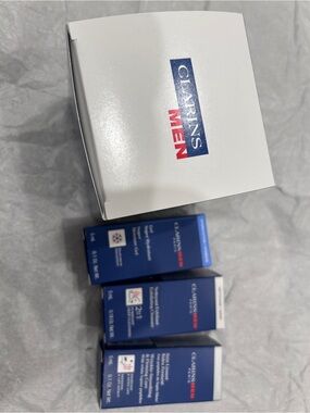 Clarins Men Skincare Trio in Navy Blue & White Box